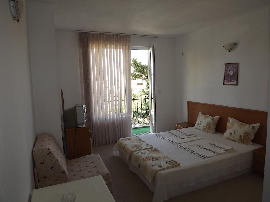 Guest House Stenli Primorsko Kamer foto